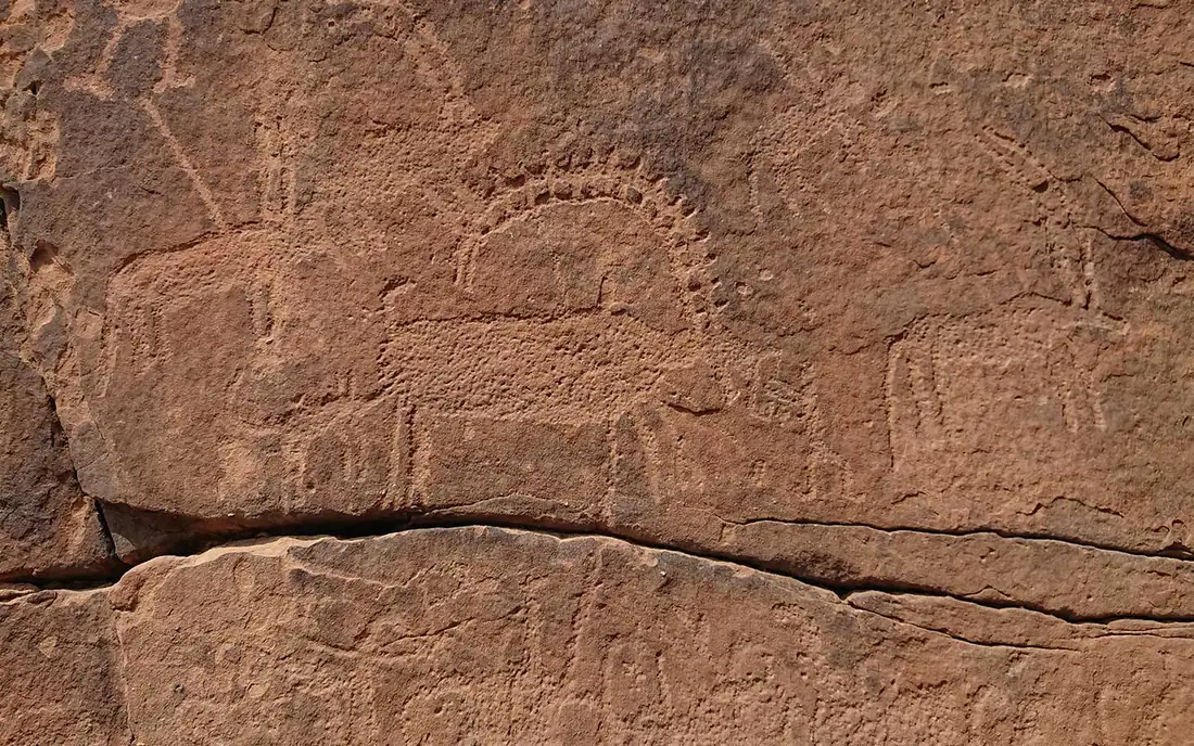 النقوش التاريخية في حائل